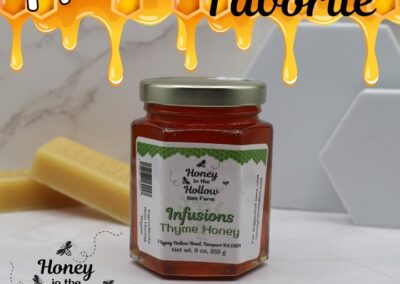 🌿Thyme-infused honey🍯  is not only delicious but also has numerous health benefits
