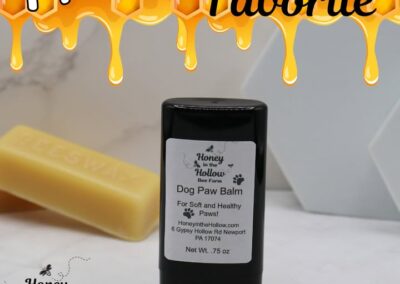 Protect & Pamper Your Pup’s Paws 🐾 with All-Natural Beeswax Balm!